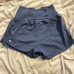 HALARA High Rise Shorts